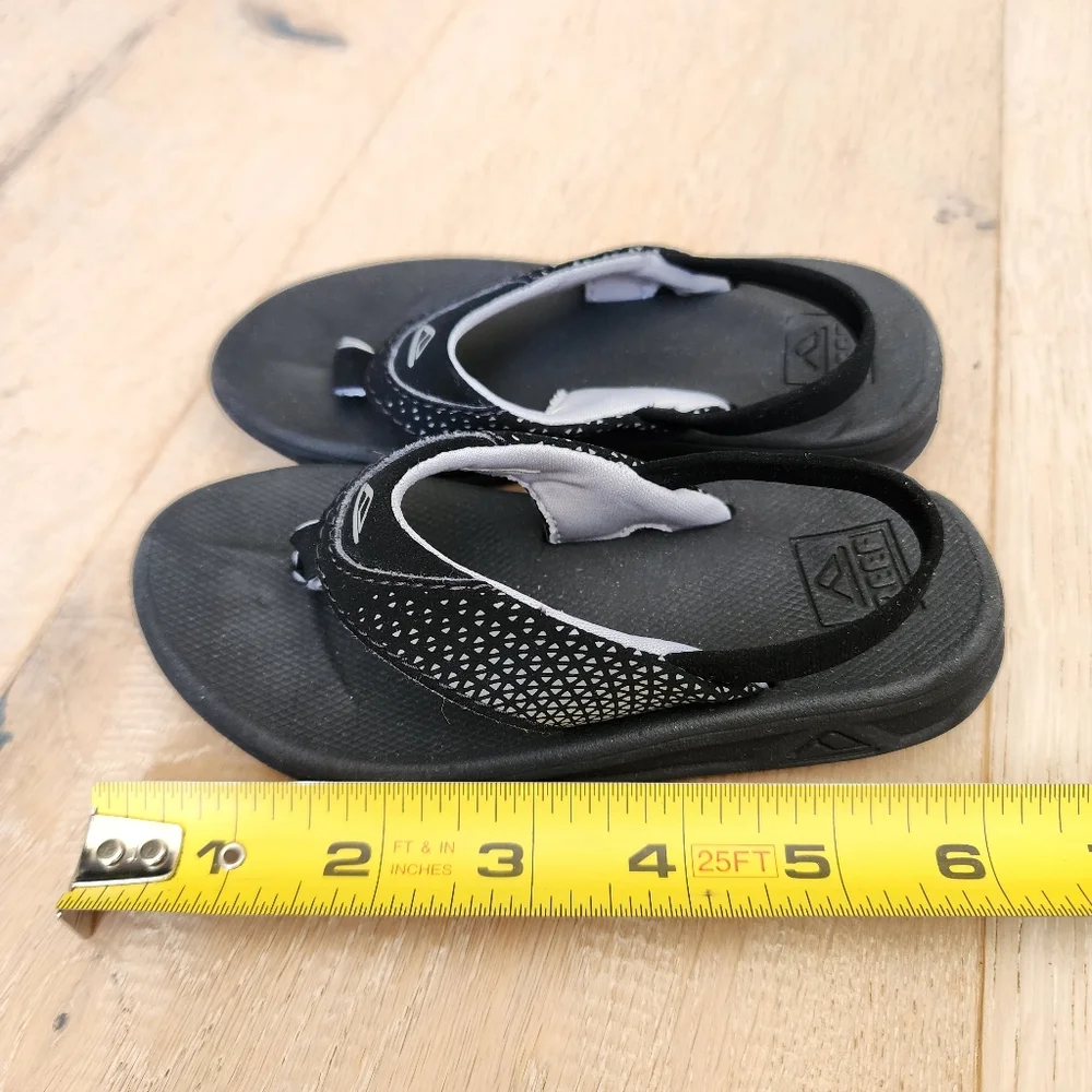 REEF Slingback Sandles size 6T
